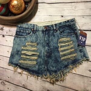 NWT VIP Jeans hi rise distressed acid wash denim shorts.
